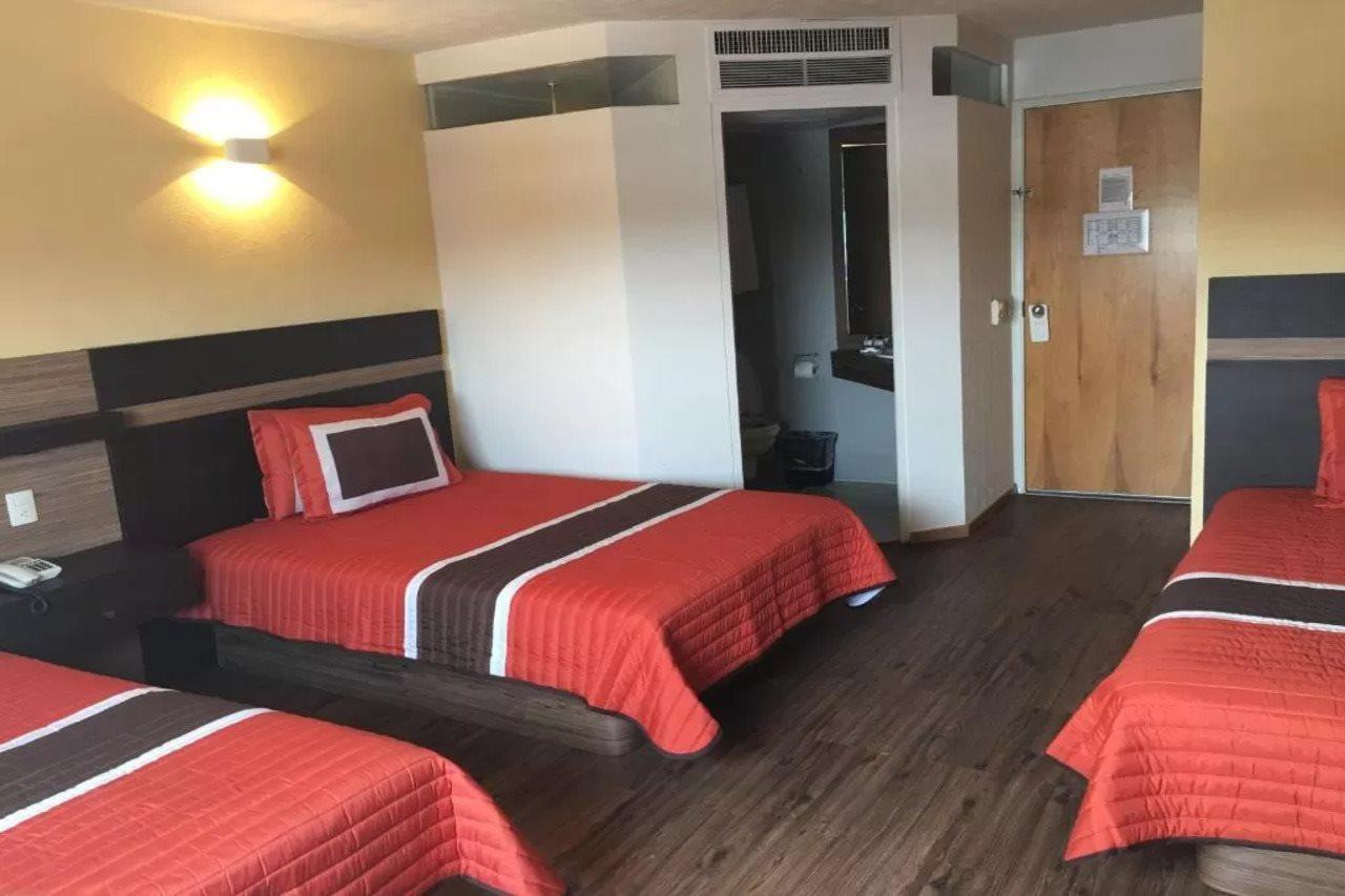 Ibeurohotel Guadalajara Expo エクステリア 写真