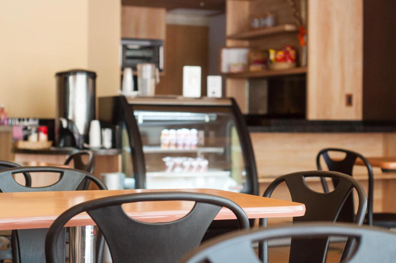 Ibeurohotel Guadalajara Expo エクステリア 写真
