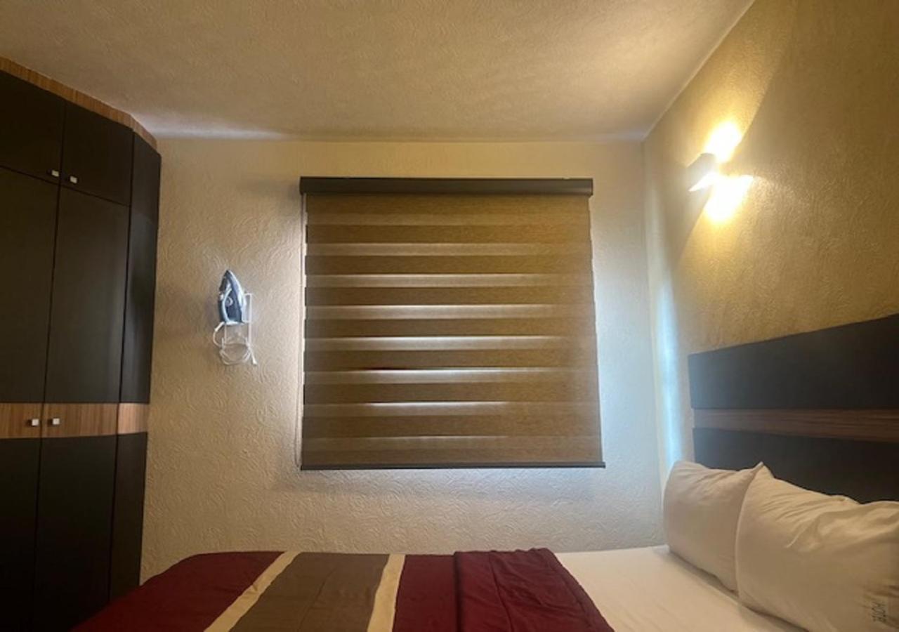 Ibeurohotel Guadalajara Expo エクステリア 写真